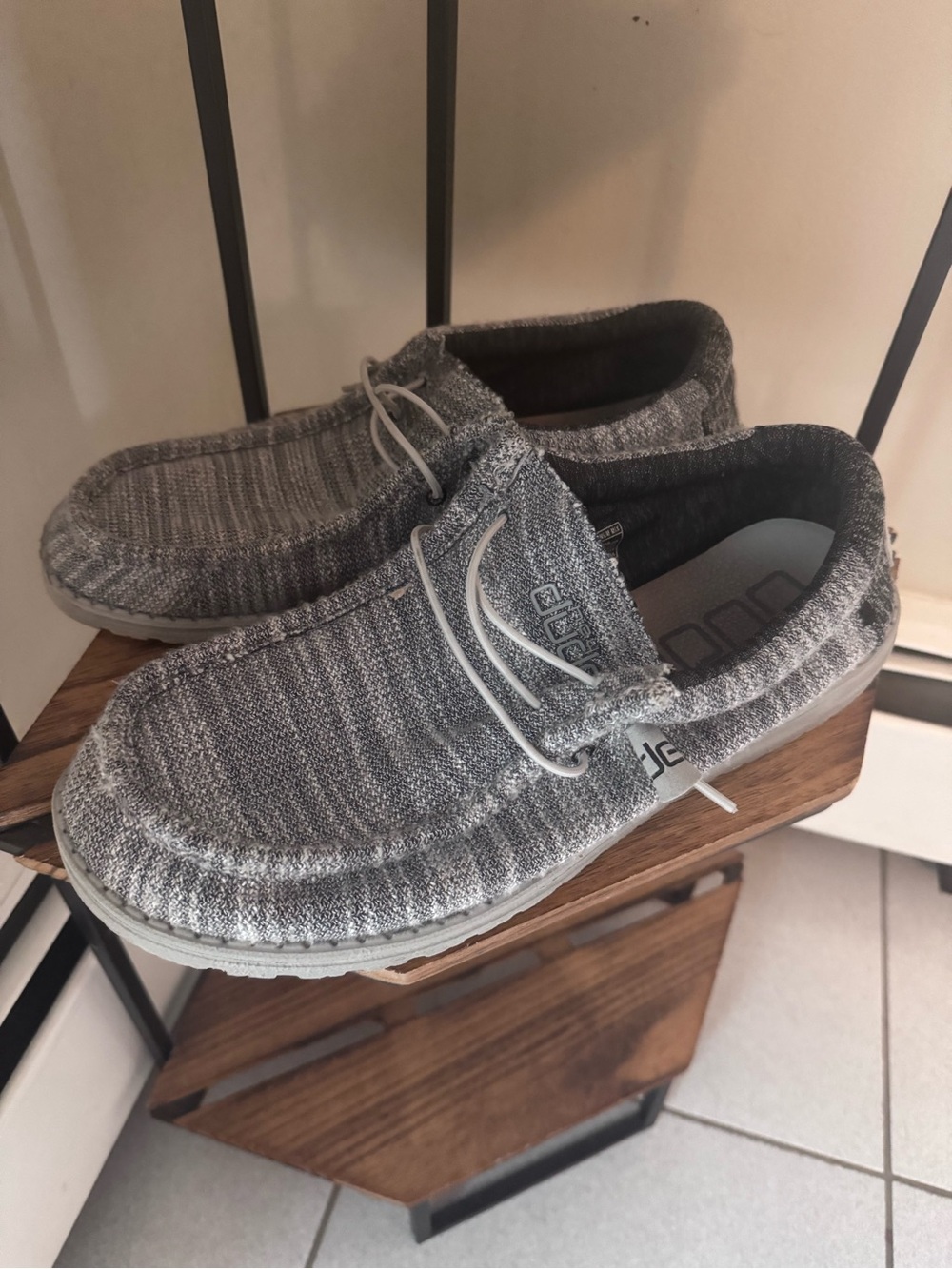 ✨Markdown✨ Hey Dude Gray Knit Slip-On Loafers